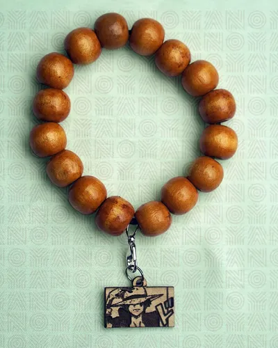 Noya Vibe Bracelet - Luffy #dcd7a3